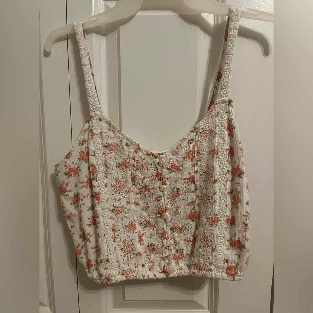 adorable pink and white floral tank top from american eagle, size small